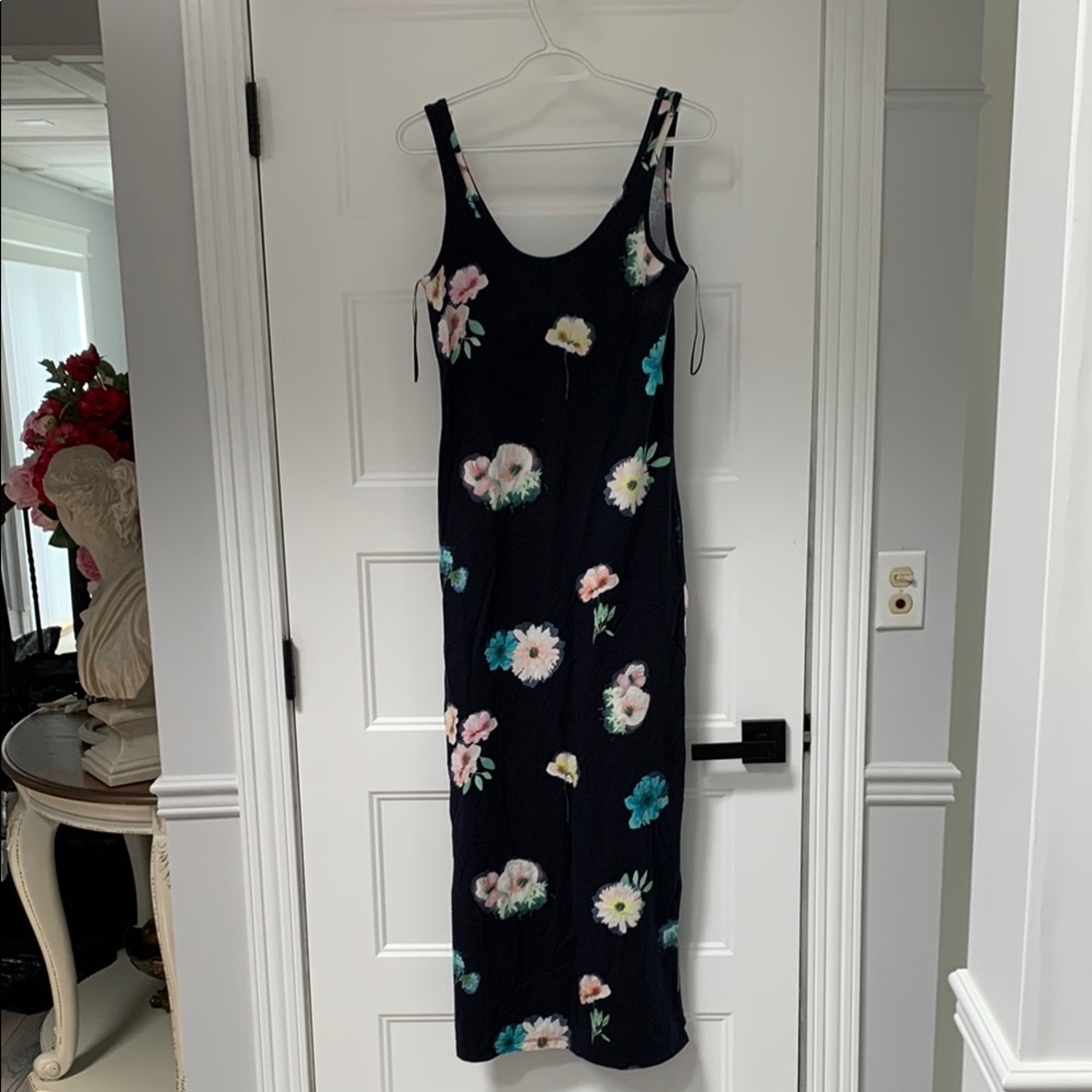 Floral Sleeveless Maxi Dress